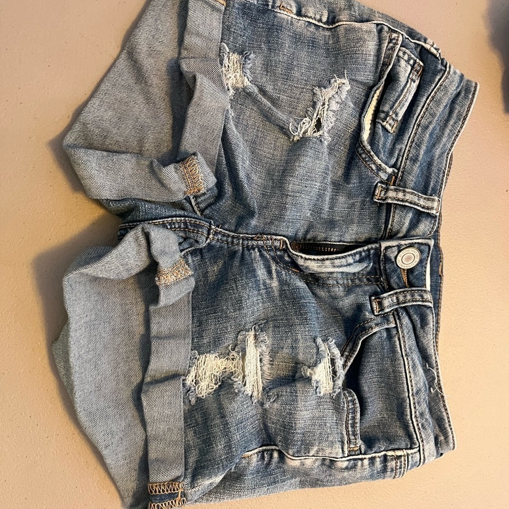 So women’s shorts 1